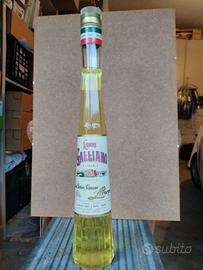 Bottiglia liquore Galliano 