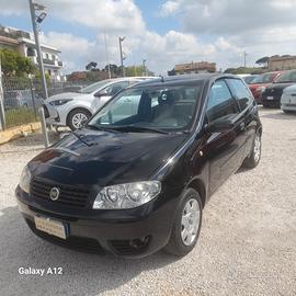 Fiat Punto 1.2i cat 3 porte ELX