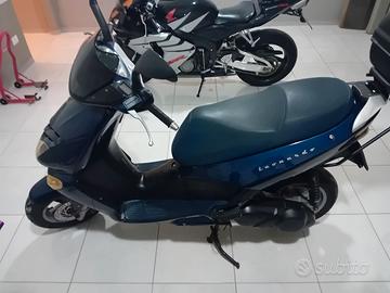 Aprilia Leonardo 250