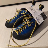 scarpe per arrampicata La sportiva 