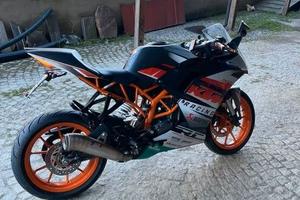 KTM RC 125 2016