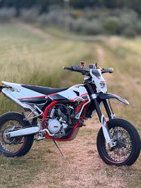 SWM 500 Motard 2023