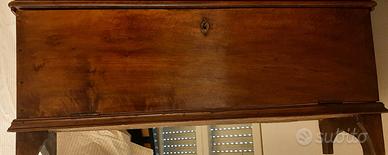 Cassapanca antica ribalta frontale