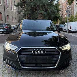 Audi A3 SportBack Sport semiautomatica