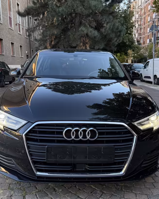 Audi A3 SportBack Sport semiautomatica