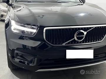 VOLVO XC40 D3