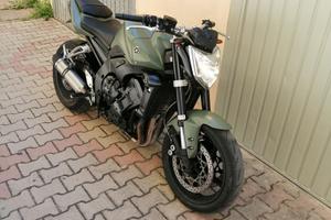 Yamaha FZ1