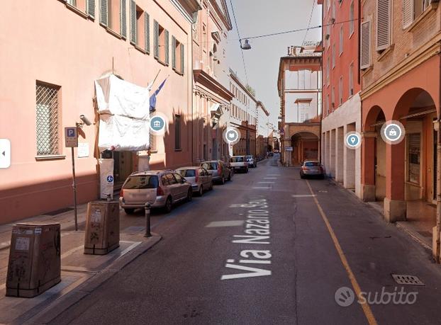 Stanza singola in pieno centro storico