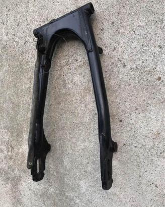Forcellone Honda CB500 Four (40€)