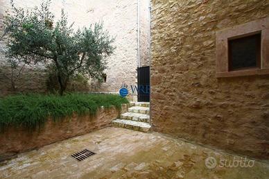 Appartamento di 125 m² con 4 locali a Sellano