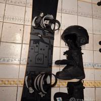 snowboard  per adulti pari al nuovo 