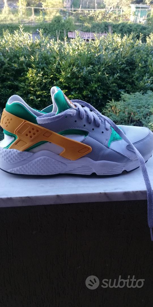 Nike huarache hotsell bianche e azzurre