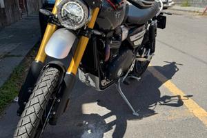 Triumph Scrambler 1200 XE