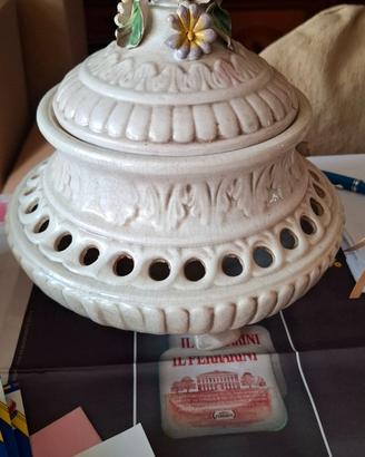 Pot-pourri in ceramica
