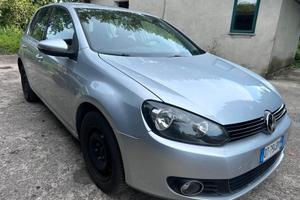 Volkswagen Golf 2.0 TDI 140CV DPF DSG 5p. Highline