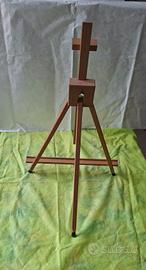 Cavalletto da tavolo treppiedi nuovo 