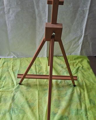 Cavalletto da tavolo treppiedi nuovo 
