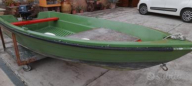 barca in vetroresina 