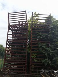 CONTENITORI INDUSTRIALI  IN LAMIERA SOVRAPPONIBILI