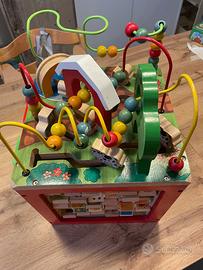 Cubo di legno per bambini