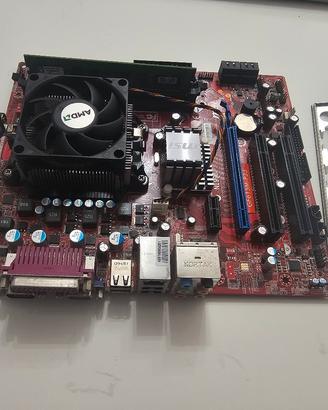 Scheda madre msi+ cpu AMD