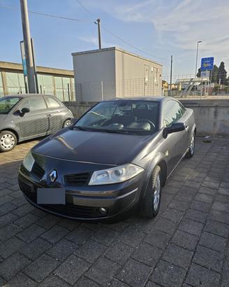 si propone Renault megane cabrio 1.5 dci