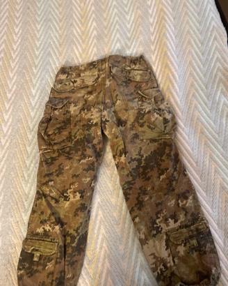 Pantalone mimetico italia