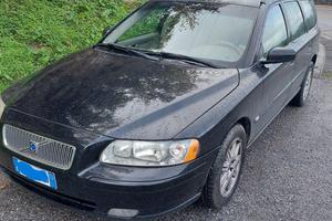 Volvo V70 Momentum 163 cv 2005