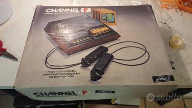 Videogame console Fairchild Channel F anni 70
