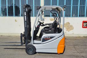 Carrello elevatore * still