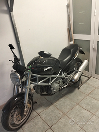 DUCATI MONSTER 620 ie