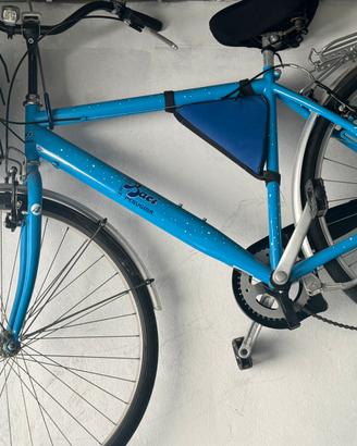 Bici atala versione limitata Baci Perugina