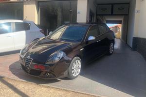 ALFA ROMEO Giulietta 1.6 JTDm-2 105 CV Distincti
