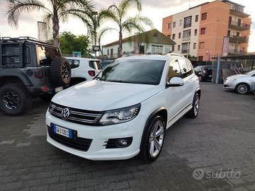 Volkswagen Tiguan 2.0 TDI 177 CV 4MOTION DSG R-Lin