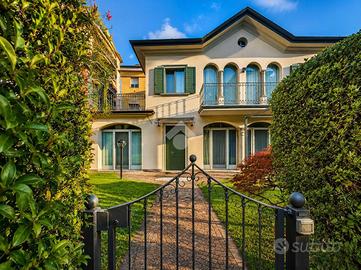 VILLA SINGOLA A BERGAMO