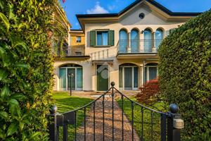 VILLA SINGOLA A BERGAMO