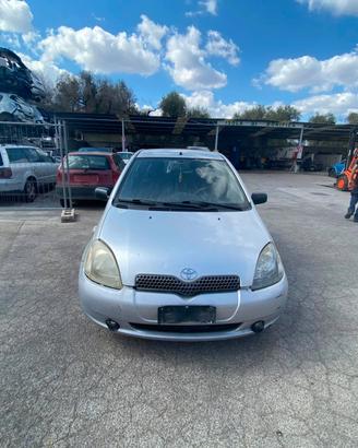 RICAMBI AUTO TOYOTA YARIS 2002