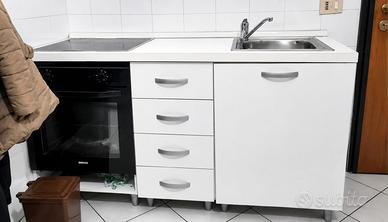 Bilocale in zona comoda con posto auto
