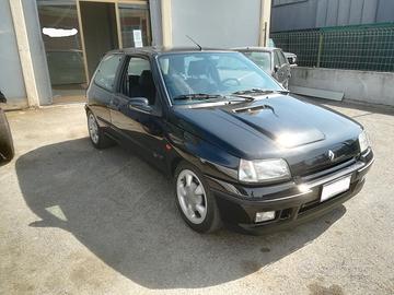 Renault Clio 1.8 16 v