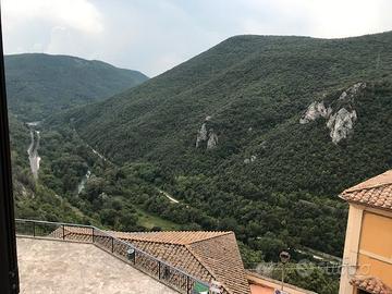 Narni centro storico, vista sulle colline del Nera