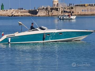 Donzi 33 ZR natante