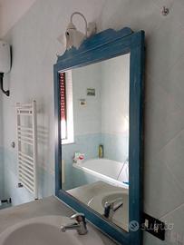 Specchio decape' con applique