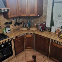 cucina in muratura e legno massello