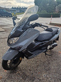 Yamaha t max 500