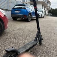 Monopattino elettrico Nilox S1