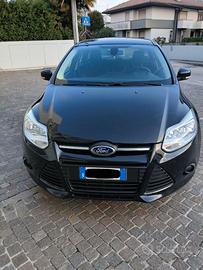 FORD FOCUS STATION WAGON