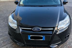 FORD FOCUS STATION WAGON