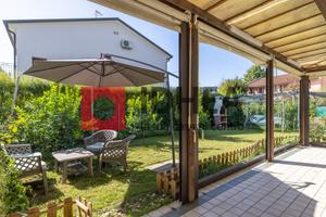 APPARTAMENTO TRILOCALE CON GIARDINO E TAVERNA RIF.