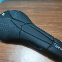 Sella Prologo Scratch M5 Nack