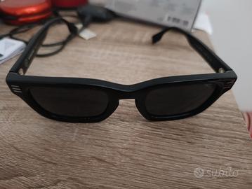 Occhiali da sole Burberry BE4403 .
